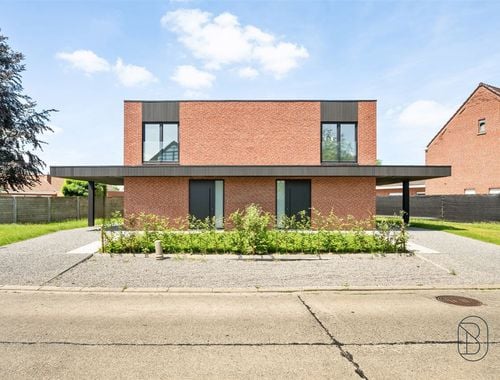                                         Woning te koop in Ooigem, € 449.500
