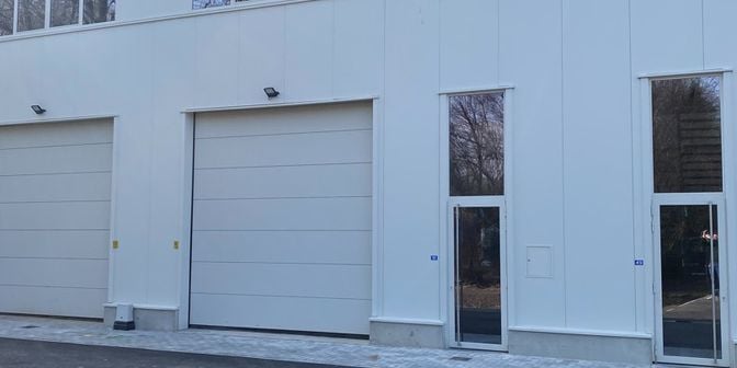 Bien professionnel à vendre à Natveld 51, 3740 Bilzen