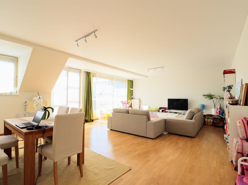 Appartement te huur in Rue Saint-Hubert 51,
                    1150 Sint-Pieters-Woluwe