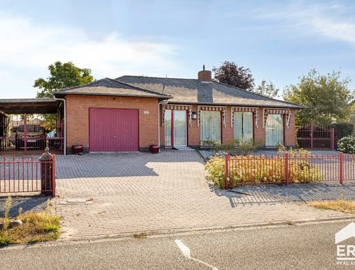                                         Bungalow à vendre à Lommel, € 349.000
