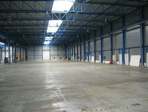                             Bâtiment d’entreprise à louer à Genk

