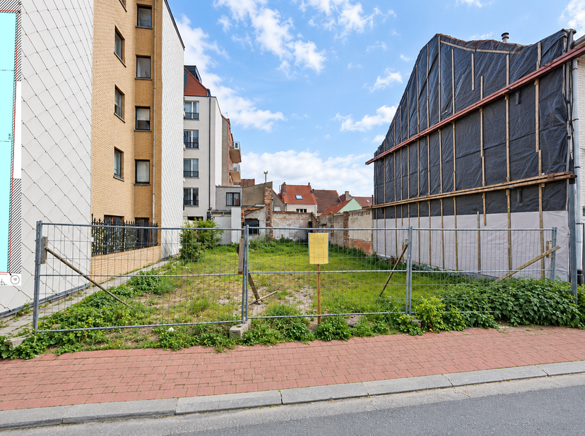 Terrain à vendre à Onderwijsstraat 5,
                    8301 Heist