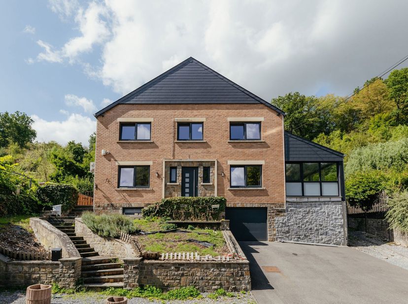 Huis te koop in ,
                    5020 Malonne