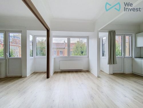                                         Appartement te huur in Elsene, € 1.450
