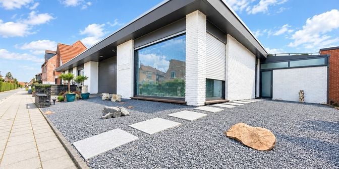Bien professionnel à vendre à 'S Gravendriesschelaan 22, 8480 Eernegem