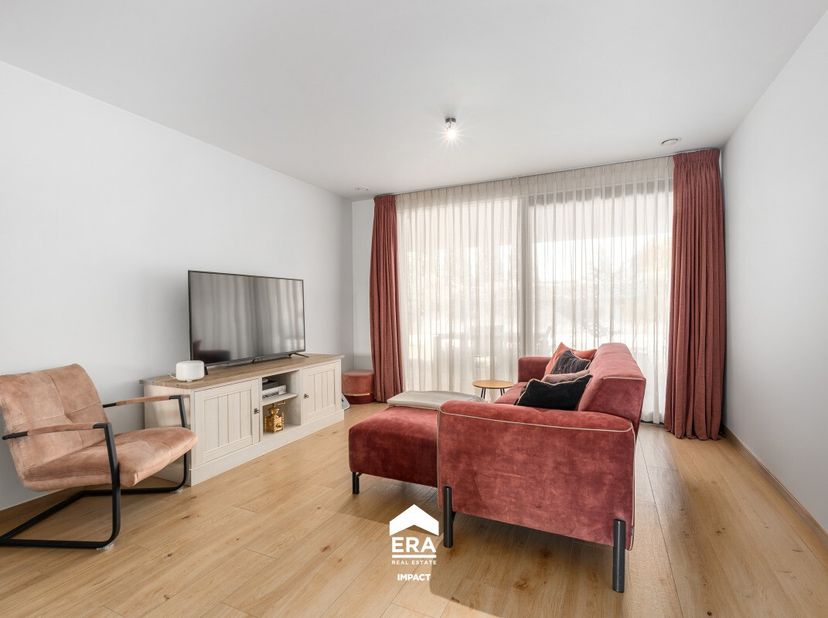 Te koop: instapklaar gelijkvloers appartement in Bree, op wandelafstand van het centrum en nabij de school in Gerdingen. Dit nieuwbouwappartement uit