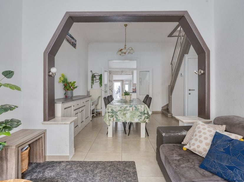 Huis te koop in Locomotiefstraat 44,
                    2800 Mechelen