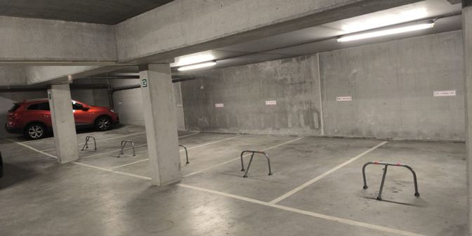 Garage te huur in Gentsesteenweg 1432 bus +, 1082 Sint-Agatha-Berchem
