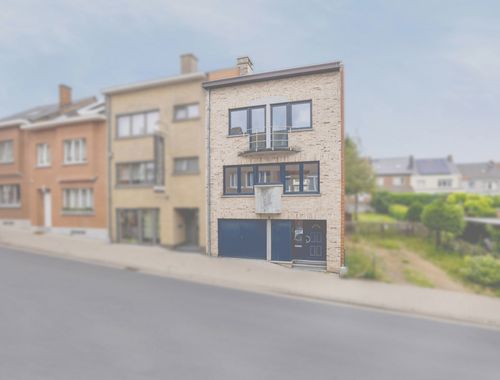                                         Bel-étage te koop in Lembeek, € 390.000
