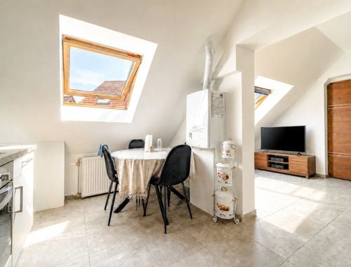                                         Appartement te huur in Thieulain, € 630
