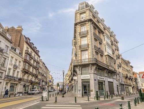                                         Bien commercial à vendre à Bruxelles, € 975.000
