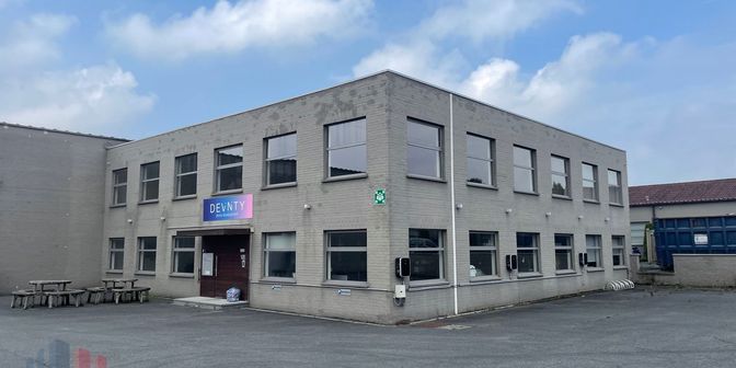 Bien professionnel à louer à Akkerstraat 1A, 8020 Oostkamp