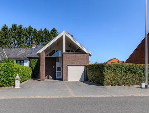                                         Woning te koop in Rekem, € 335.000
