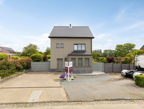                                         Woning te koop in Zarlardinge, € 519.000
