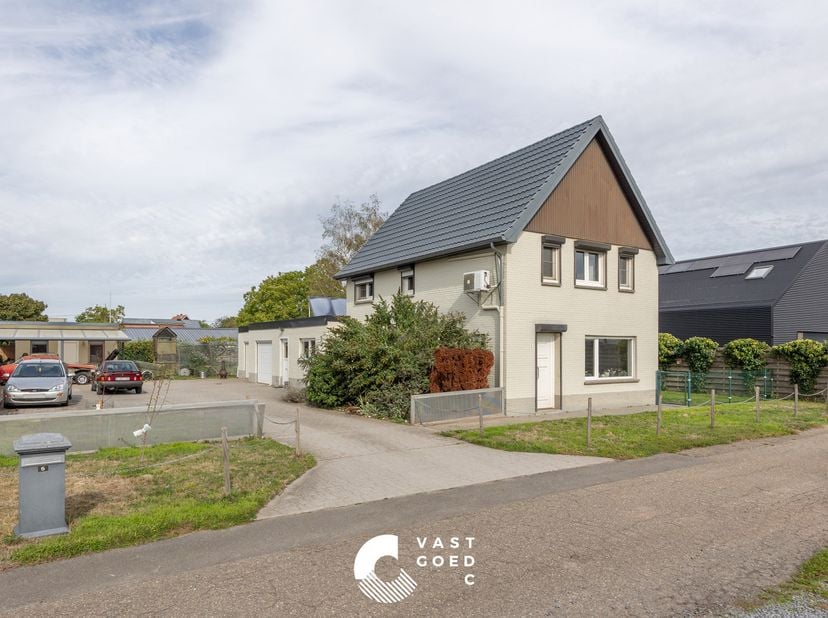 Maison à vendre à Alfons Meuwisstraat 5,
                    3940 Hechtel