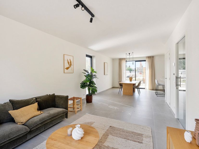 Kwalitatief ENERGIEZUINIG MODERN nieuwbouwproject (3 SLK, ZUID-WESTgerichte AANGELEGD TERRAS &amp; TUIN met toegang achteraan, + PARKING), TOPGELEGEN nabi