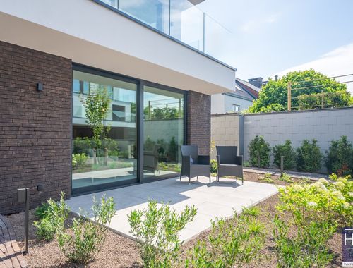                                         Appartement te koop in Kruishoutem, € 340.000

