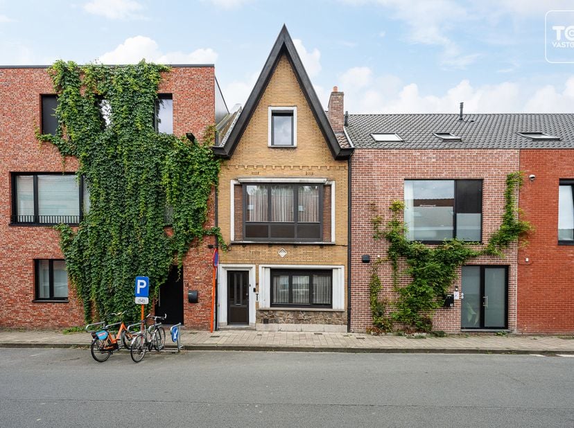 Huis te koop in Veronicastraat 61,
                    9000 Gent
