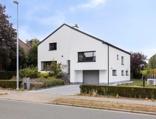                                         Villa te koop in Liezele, € 945.000
