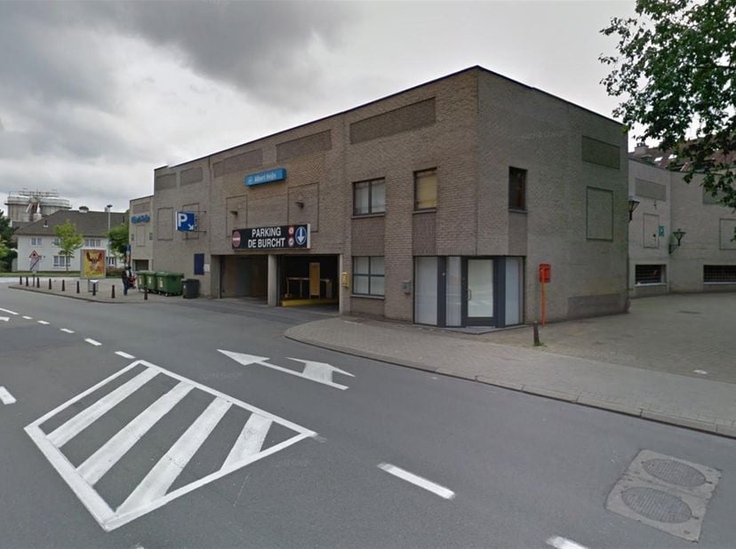 Garage te huur in Burchtstraat,
                    9300 Aalst