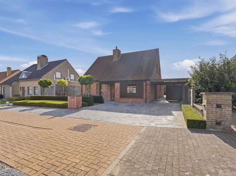 Maison à vendre à Eekhoutstraat 21E,
                    8710 Ooigem