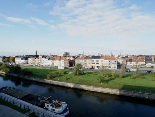                                         Appartement à louer à Gent, € 1.450
