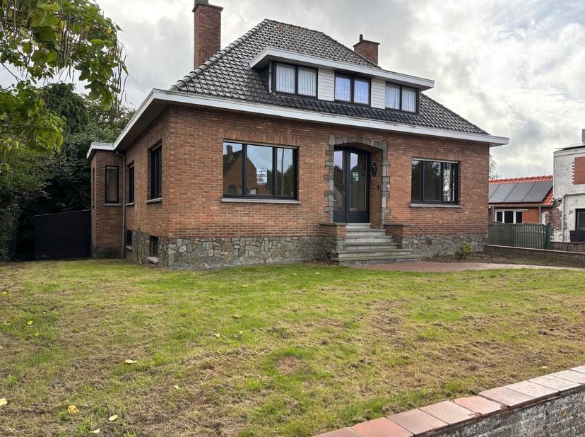 Maison à louer à Oostendestraat 324,
                    8820 Torhout