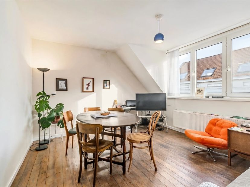 Appartement te koop in Raas van Gaverestraat 92,
                    9000 Gent