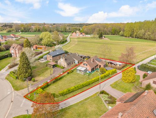                                         Maison à vendre à Rotselaar, € 495.000
