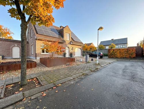                                         Maison à vendre à Zwijndrecht, € 525.000
