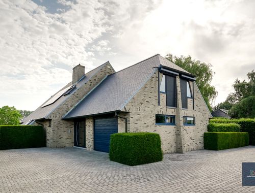                                         Maison à vendre à Zomergem, € 894.000
