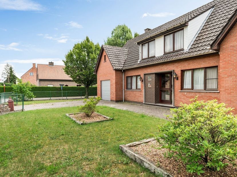 Huis te koop in Bergsebaan 119,
                    2960 Sint-Job-in-'t-Goor