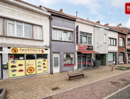                                         Maison à vendre à Deinze, € 195.000
