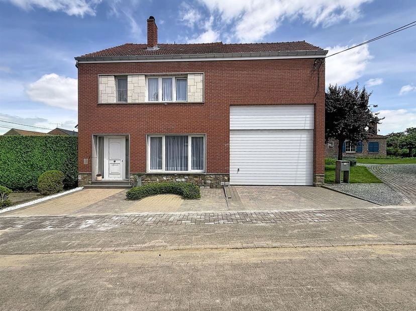 Huis te koop in Klein Broekstraat 10,
                    3350 Wommersom