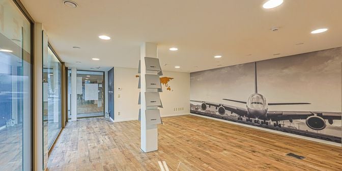 Bedrijfsvastgoed te koop in Koning Albert I-laan 81, 8800 Roeselare
