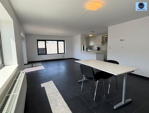                                         Gemengd gebruik te koop in Ophasselt, € 550.000
