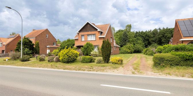 Huis te koop in Bevrijdingslaan 140, 2450 Meerhout