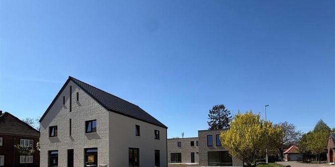 Bien professionnel à vendre à Voorshoventerweg 77, 3680 Neeroeteren