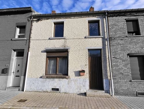                                         Maison unifamiliale à vendre à Flénu, € 80.000

