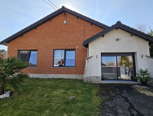                                         Eengezinswoning te koop in Vellereille-les-Brayeux, € 430.000
