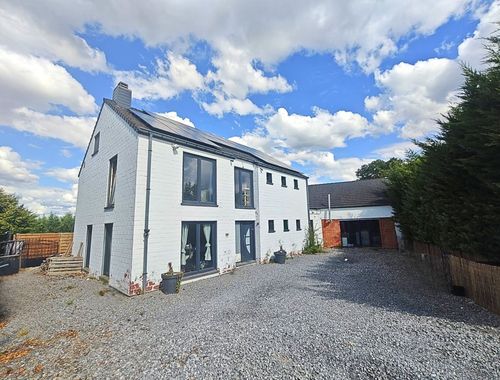                                         Maison à vendre à Bande, € 345.000
