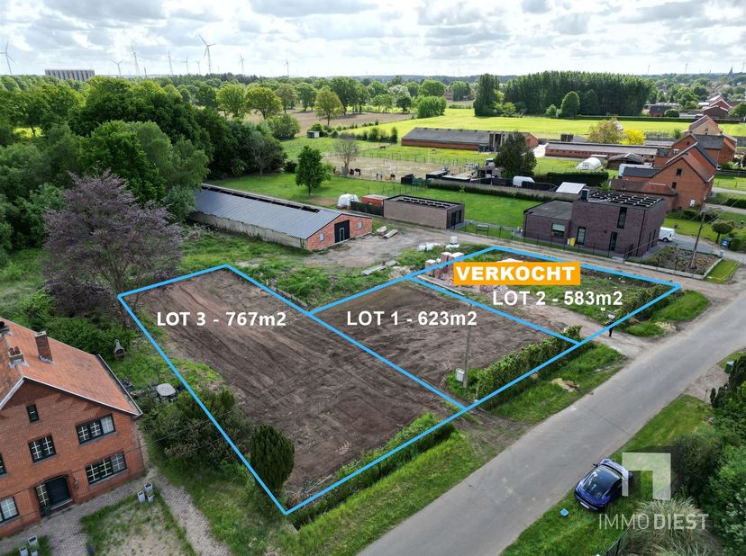 Grond te koop in Kattestraat 12,
                    2430 Vorst