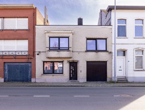                                         Appartementsgebouw te koop in Herentals, € 449.000
