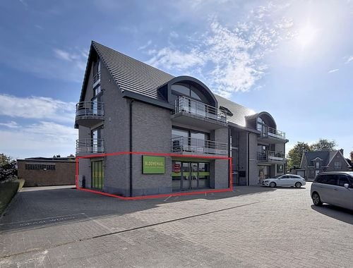                                         Handelspand te koop in Waarschoot, € 130.000
