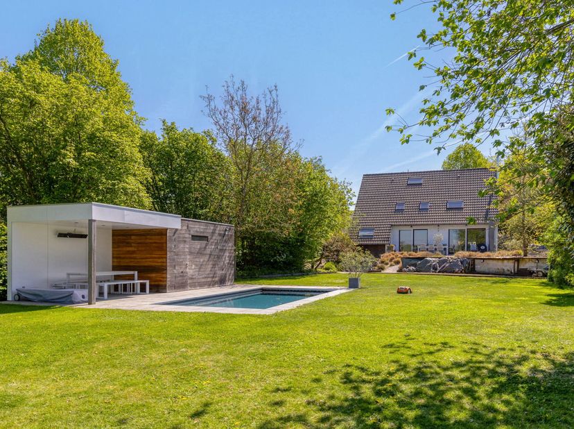 VERKOCHT - Overeenkomst wordt eerstdaags getekend. Interesse in een vrijblijvende waardebepaling en een vlotte verkoop? Contacteer Frederik op het num