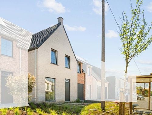                                         Woning te koop in Zwevezele, € 474.300
