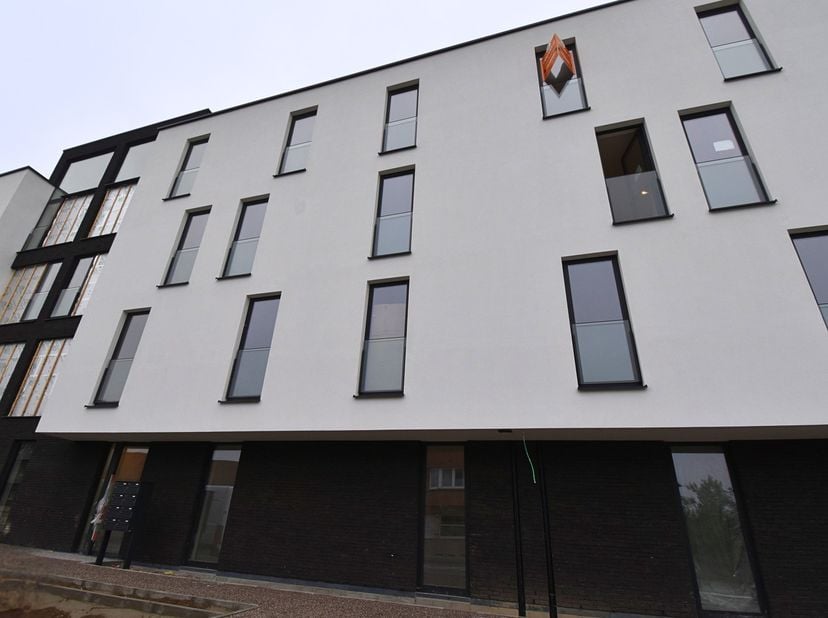 Bij interesse, gelieve uw kandidatuur door te zenden via volgende link:&amp;nbsp;https://immogrootleeuw.mijnhuurprofiel.be/property/17486772-de14-4bd2-8a4