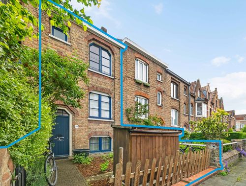                                         Maison à vendre à Brugge, € 325.000
