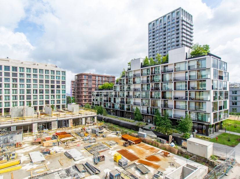 Découvrez BAN, un projet résidentiel remarquable conçu par le célèbre architecte japonais Shigeru Ban – qui signe ici sa première réalisation en Belgi