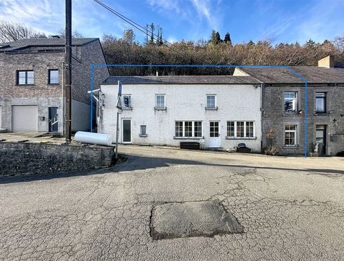                                         Maison à vendre à Nismes, € 120.000
